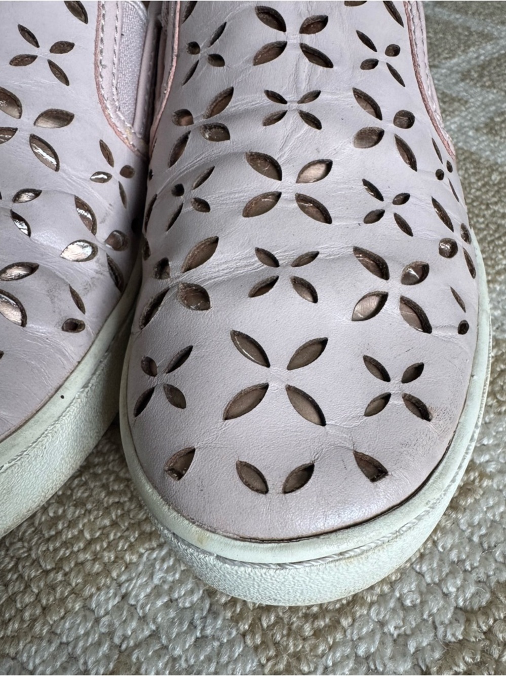 Michael Kors Keaton Slip On Sneakers Perforated Blush Pink Leather Size 5 - Picture 9 of 14